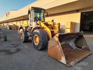 B279-Pala gommata articolata Liebherr L538