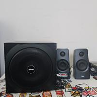 Subwoofer con coppia di casse marchio Trust 