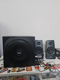 Subwoofer con coppia di casse marchio Trust 