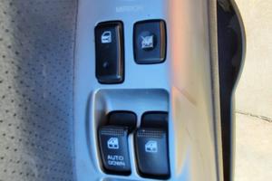 KIA SPORTAGE 4WD 2008 - PULSANTIERA ALZAVETRO ANTE