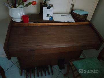 organo elettrico ELKA 18