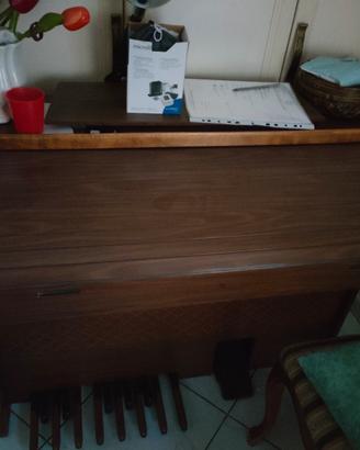 organo elettrico ELKA 18