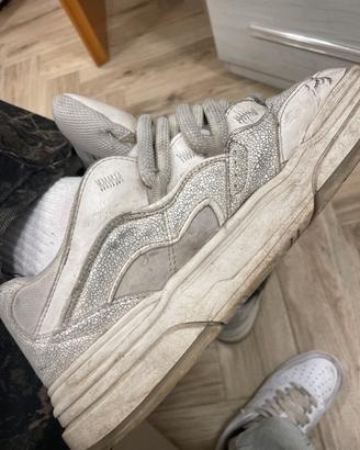 Scarpe bambino molto usate