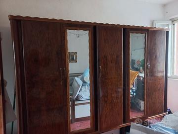 armadio 5 ante in legno anni 50 con specchiera 