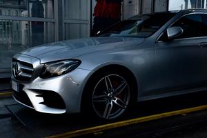 Mercedes Benz E220d 4 matic AMG