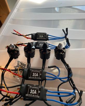 Motori emax drone esc aerei