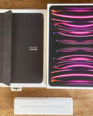 iPad Pro 12,9" M2 (2022) + Pencil +Smart Folio