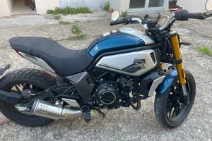 CFMOTO CLX700 Heritage