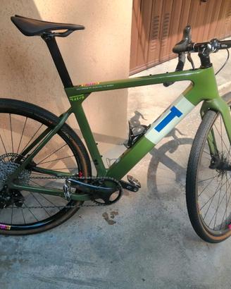 Gravel 3T Exploro Primo color fango taglia M