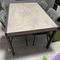 Tavolo cucina + 4 sedie