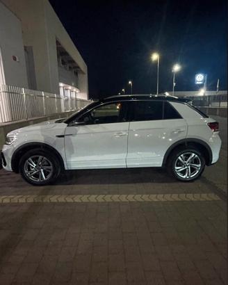 Volkswagen T-Roc 1.0 TSI 110Cv R-Line (2023)
