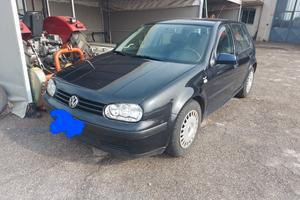 Volkswagen Golf 1.6 