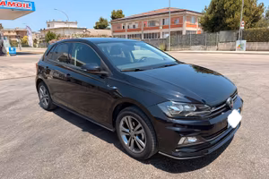 Volkswagen Polo R-Line 1.0 TSI 95 CV - 26.000 km