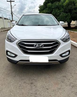 Hunday IX35 2.0 crdi Comfort 4wd