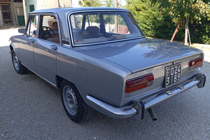 Alfa 2000 berlina