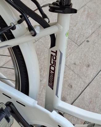 BICI TORPADO ELETTRICA T250 CITY BIKE AFRODITE 26"