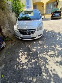 MERIVA B 2015