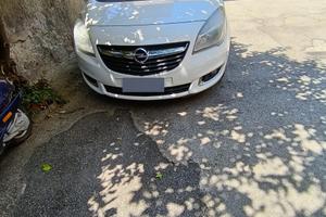 MERIVA B 2015