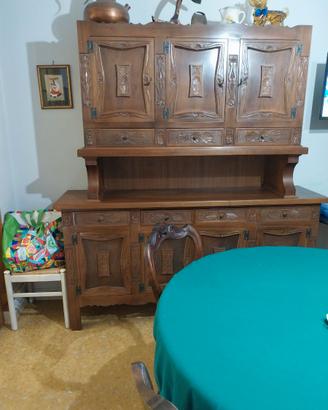Credenza
