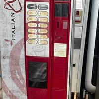 Macchina a gettoni del caffe