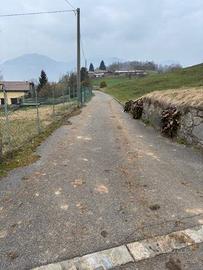 Rustico / Casale di 107 m² con 2 locali a Cene
