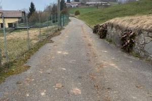 Rustico / Casale di 107 m² con 2 locali a Cene