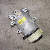 Compressore clima FORD FIESTA 1499cc diesel 2014
