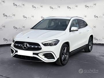 Mercedes-Benz GLA 180 AMG Line ADVANCE PLUS L...