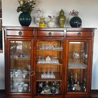 Credenza