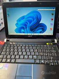 Laptop Acer Aspire One D270