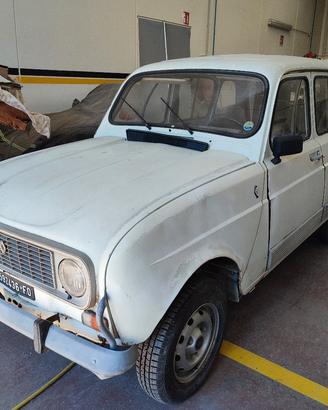 ricambi r4 