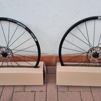 Ruote bdc DT swiss PR1600 Shimano