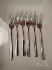 set posate Ikea in acciaio 