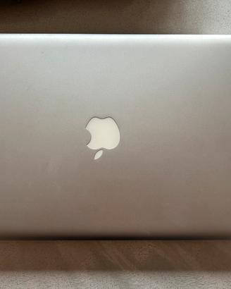Macbook pro 13,3”  2011