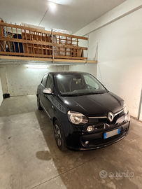 Renault Twingo 1.0 SCe 69 CV EDC La Parisienne