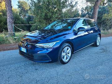 Volkswagen Golf 1.5 eTSI 130 CV EVO ACT DSG Life