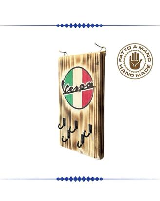 Appendichiavi da parete in legno realizzati a mano
