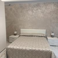 Camera da letto completa moderna