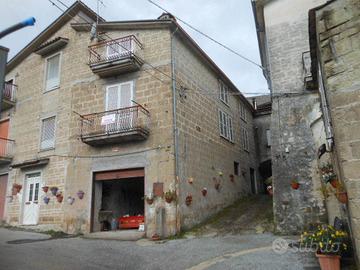 Casa indipendente di 170 m² con più di 5 locali e 