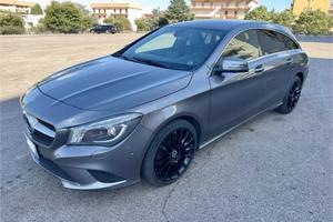 Mercedes-benz CLA 200 d S.W. Automatic Sport Night