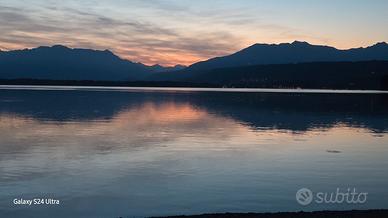 ROULOTTE STANZIALE SUL LAGO VIVERONE  4/5 POSTI 