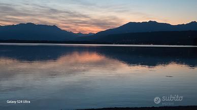 ROULOTTE STANZIALE SUL LAGO VIVERONE  4/5 POSTI 