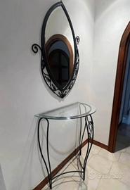 Specchio e tavolino