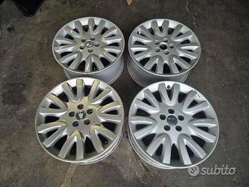 Cerchi In Lega Da 19" Per Jaguar XJ8 2004 X350