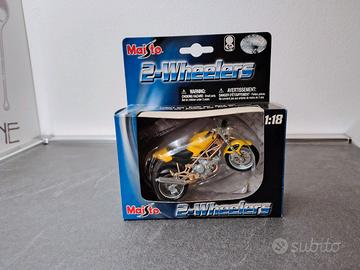 Modellino Ducati Monster 1:18 Maisto