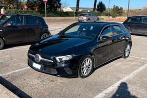 Mercedes-Benz A180d Automatic Business Extra