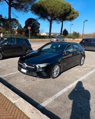 Mercedes-Benz A180d Automatic Business Extra