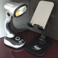 Lampada e supporto smartphone