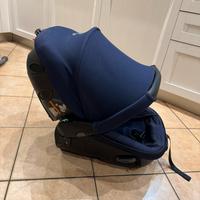 Seggiolino per auto per neonato