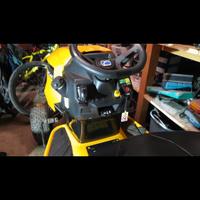 trattorino tosaerba cud cadet xt2